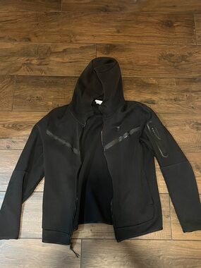 Black Nike Tech Fleece Hoodie Size Medium